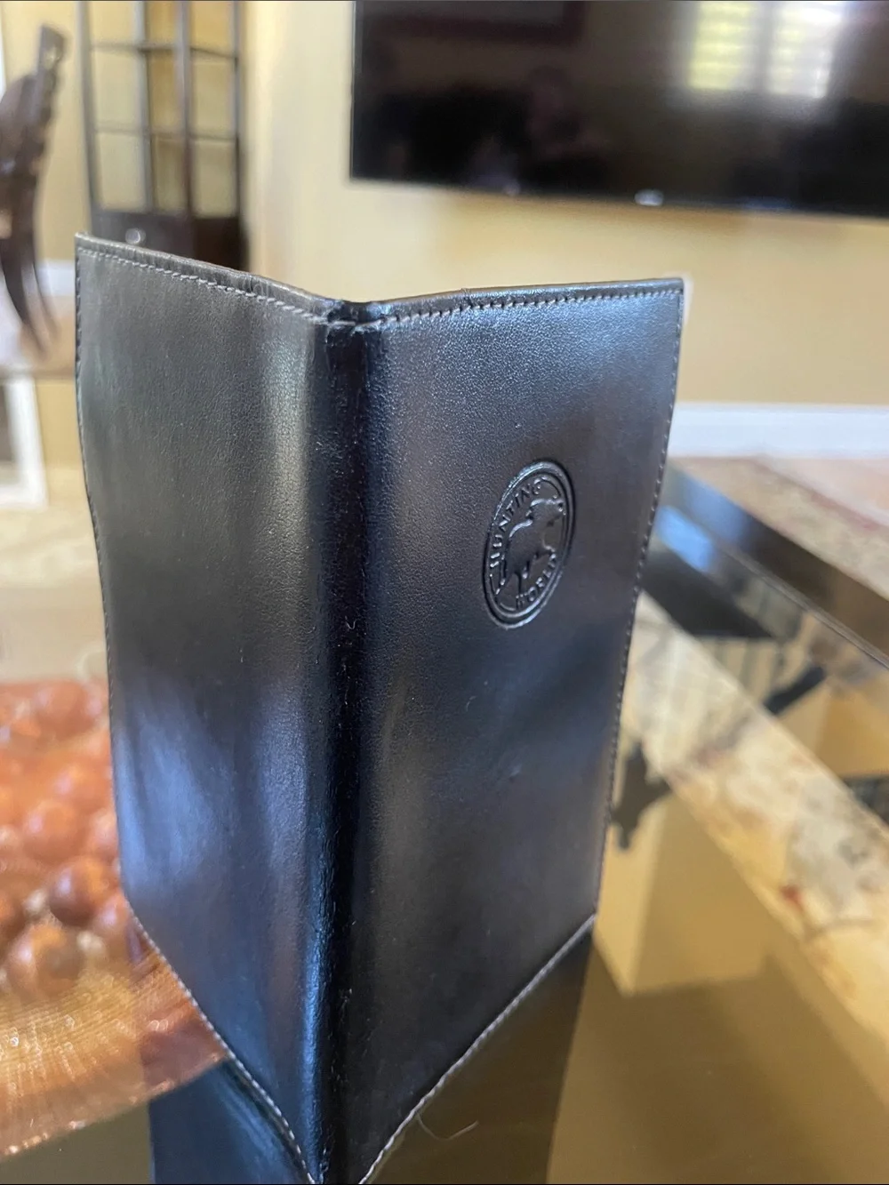 Hunting World Authentic Black Bifold Long Wallet